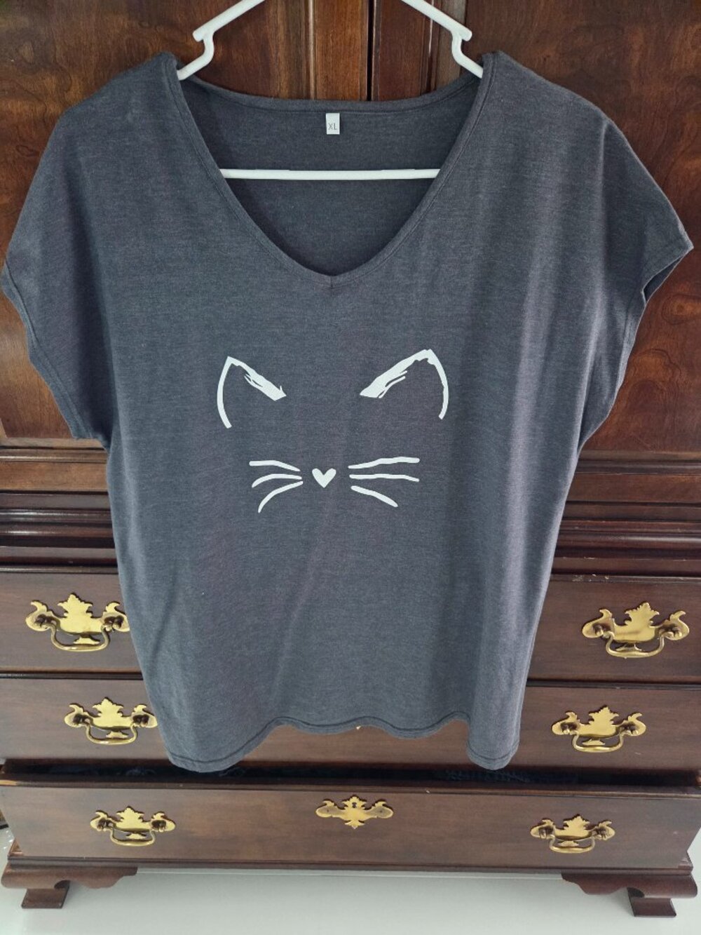Kitty Face Tee XL